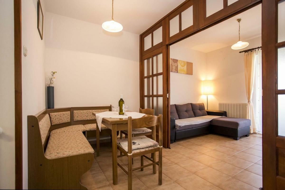 Apartment Matteo Rovinj Exterior photo